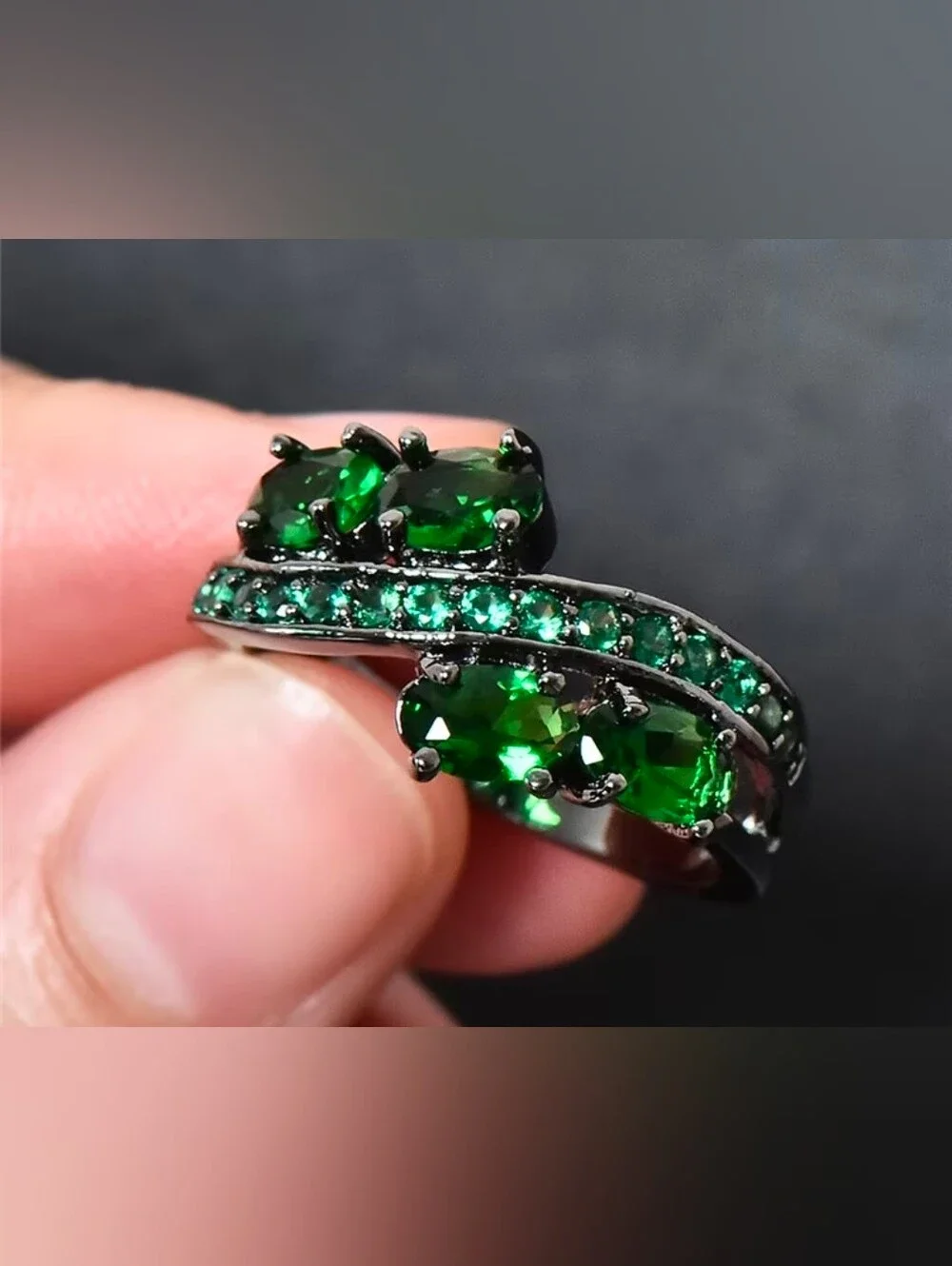 $8 Each Or Bundle 5/$20 Emerald Green Crystal Black Ring